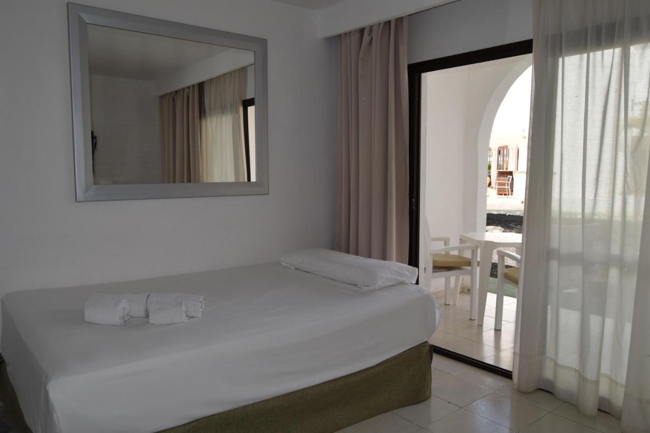 Apartamentos Hesperia Bristol Playa Corralejo Exterior foto